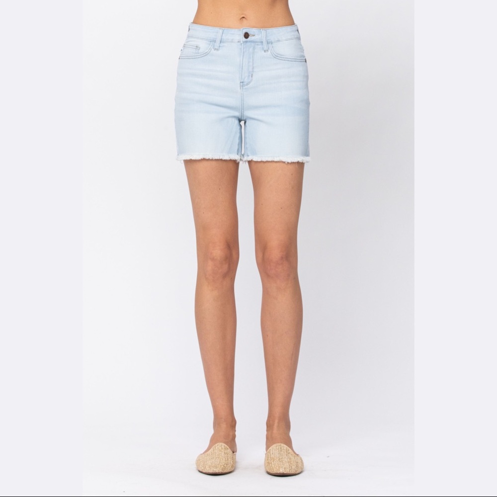 Last 1! Judy blue high waist bleached shorts! XL - Picture 3 of 15